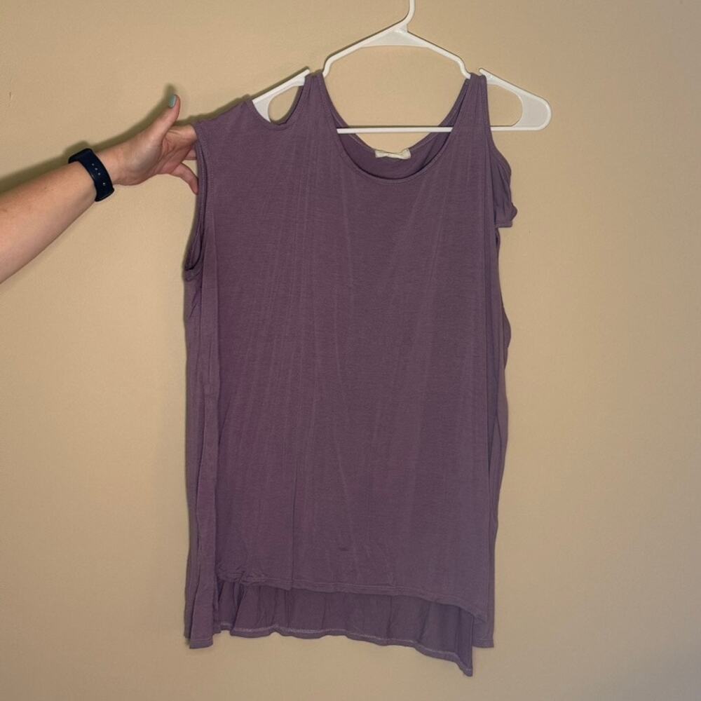 a.gain Cold Shoulder Top Large